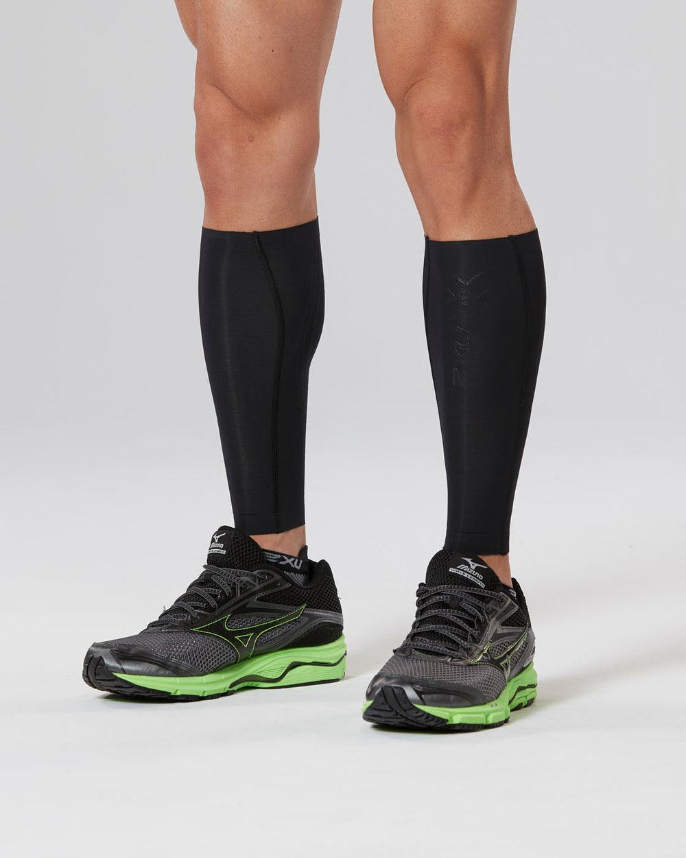 2XU UA3064B Light Speed Comp Calf Guards (Black/Nero) | Cycling Gears Hub