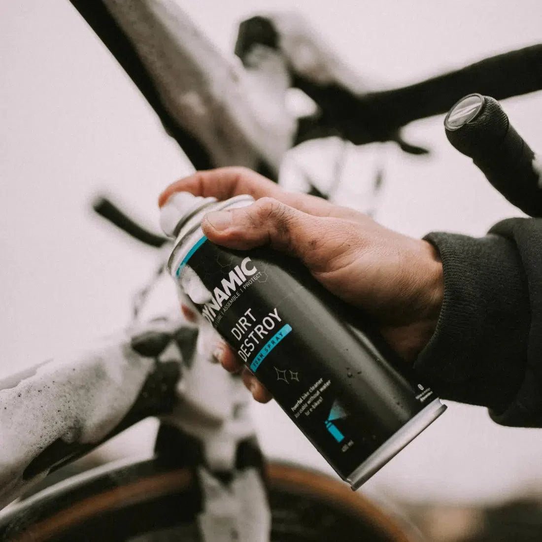 Dynamic Dirt Destroyer Foam Spray | Cycling Gears Hub - Cycling Gears Hub
