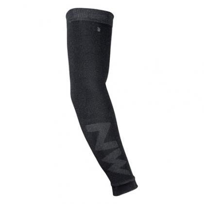 Northwave Extreme 2 Arm Warmers (Black) | Cycling Gears Hub - Cycling Gears Hub