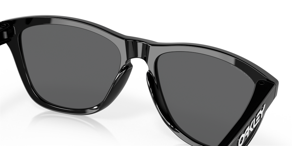 Oakaley sunglass Frogskins  prizm black Lenses with polished black Frame