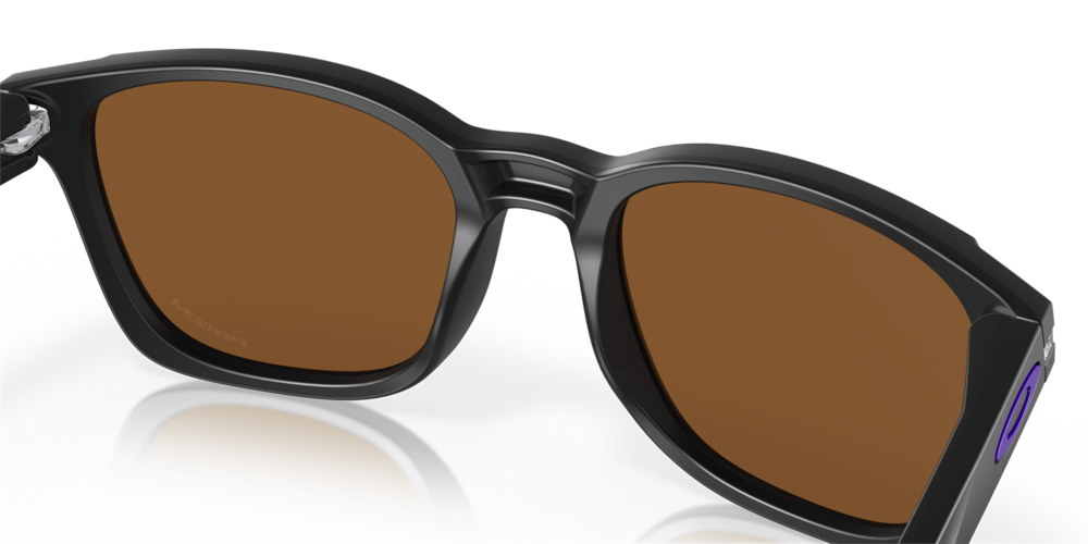 Oakley Ojector prizm violet Lenses with matte black Frame