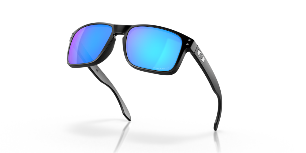 Oakley Sunglass prizm sapphire polarized Lenses, with matte black Frame