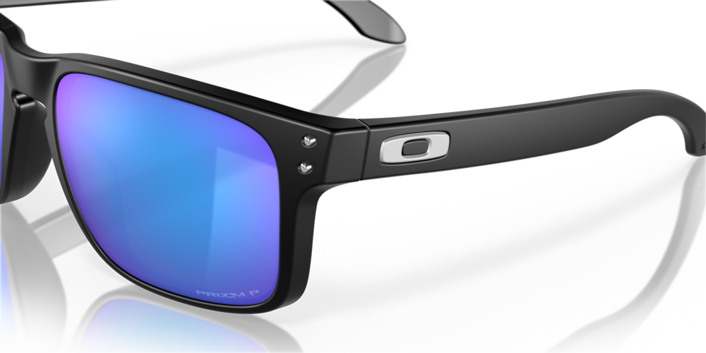 Oakley Sunglass prizm sapphire polarized Lenses, with matte black Frame
