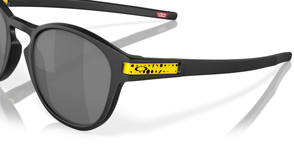 oakley sangalss 2024 Tour De France™ Latch prizm black Lenses with matte black ink Frame