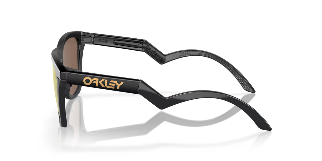 Oakley Frogskins™ Hybrid Sunglasses – Prizm 24K Polarized Lens with Matte Black Frame