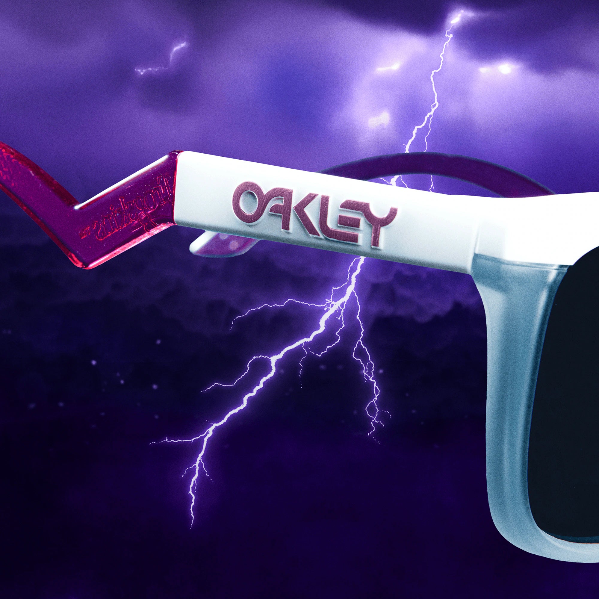 Oakley X Fortnite™ CTL Frogskins™ Hybrid – Prizm Black Lens with Matte White Frame (Limited Edition)