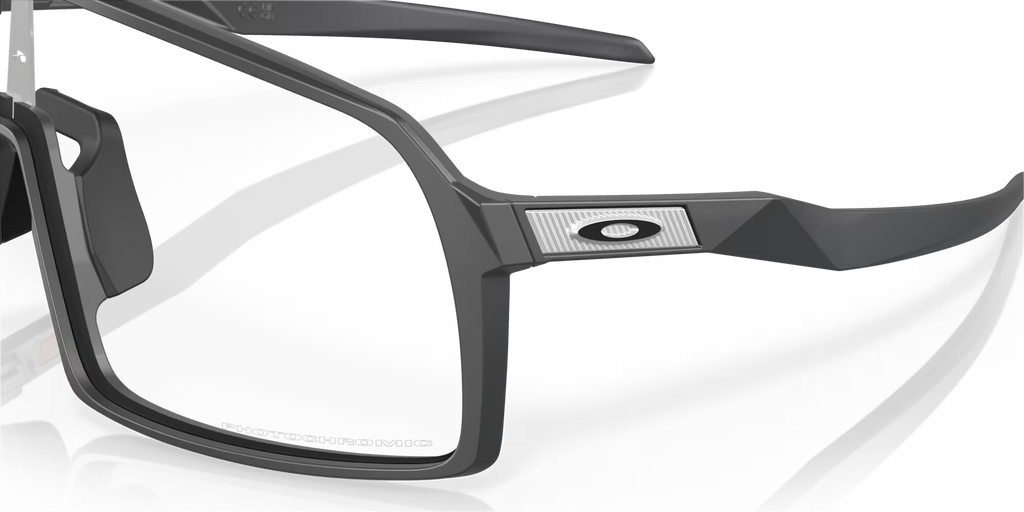Oakley Sutro Sunglasses – Clear to Black Iridium Photochromic Lenses with Matte Carbon Frame