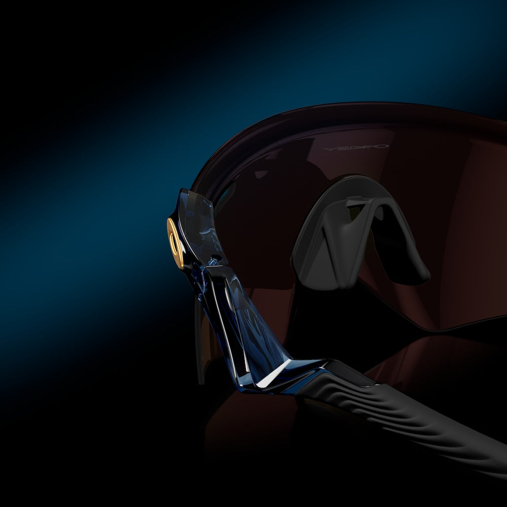 Oakley QNTM Kato Sport Sunglasses (Prizm Sapphire/Transparent Stonewash) | Cycling Gears Hub