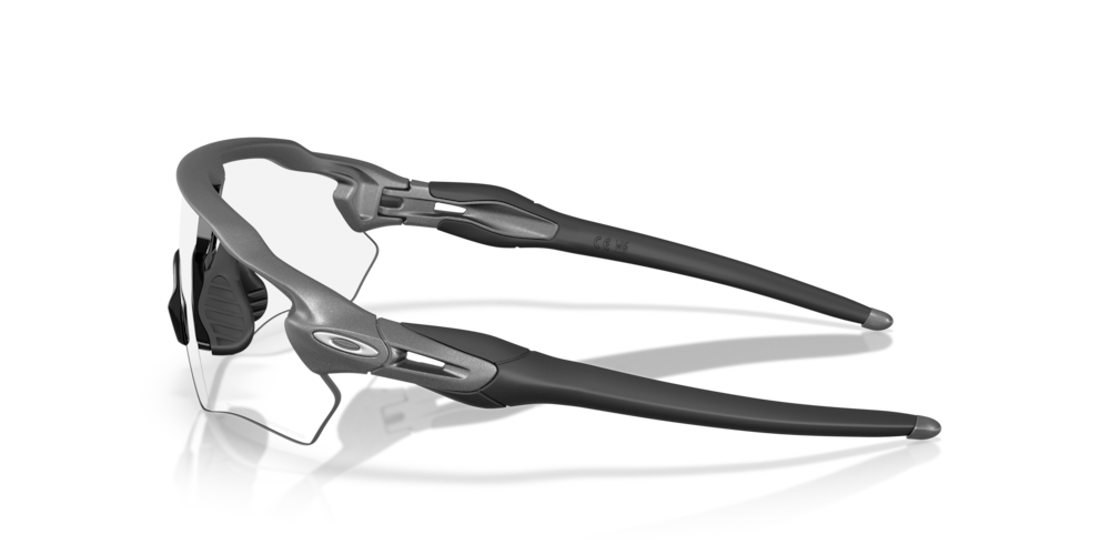 Oakley sunglass Radar® EV S Path clear to black iridium photochromic Lenses with steel Frame
