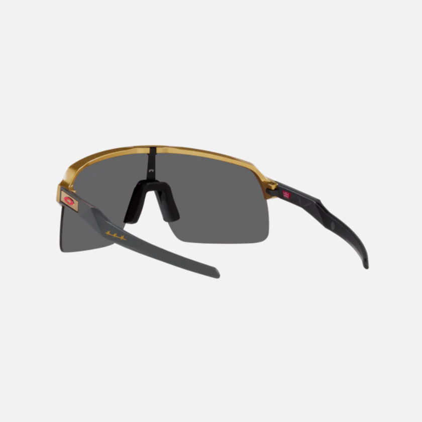 Oakley Sutro Lite Sport Sunglasses – Prizm Black Lenses with Olympic Gold Frame