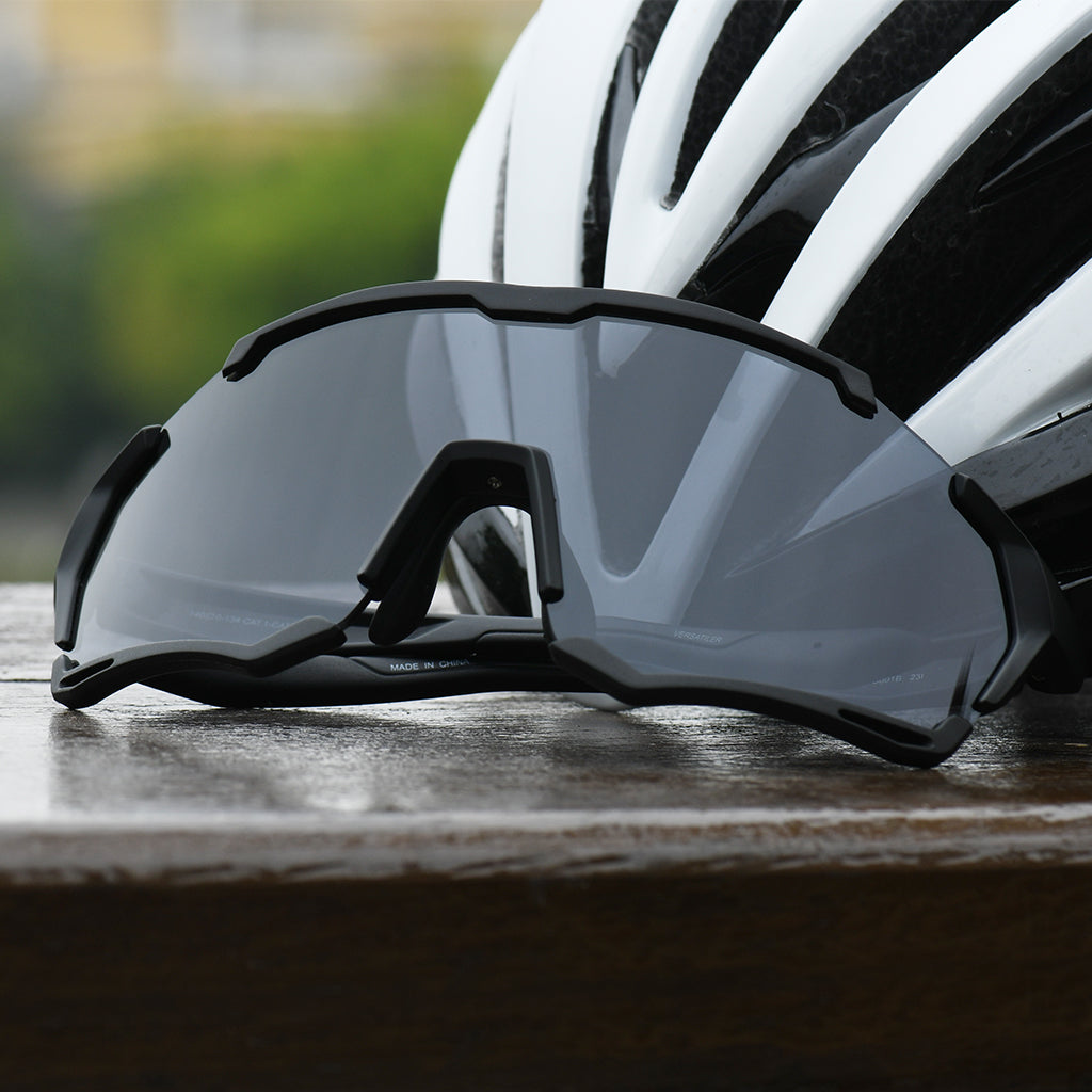 Magicshine Versatile Photochromic Sport Sunglasses Clear Black Framr