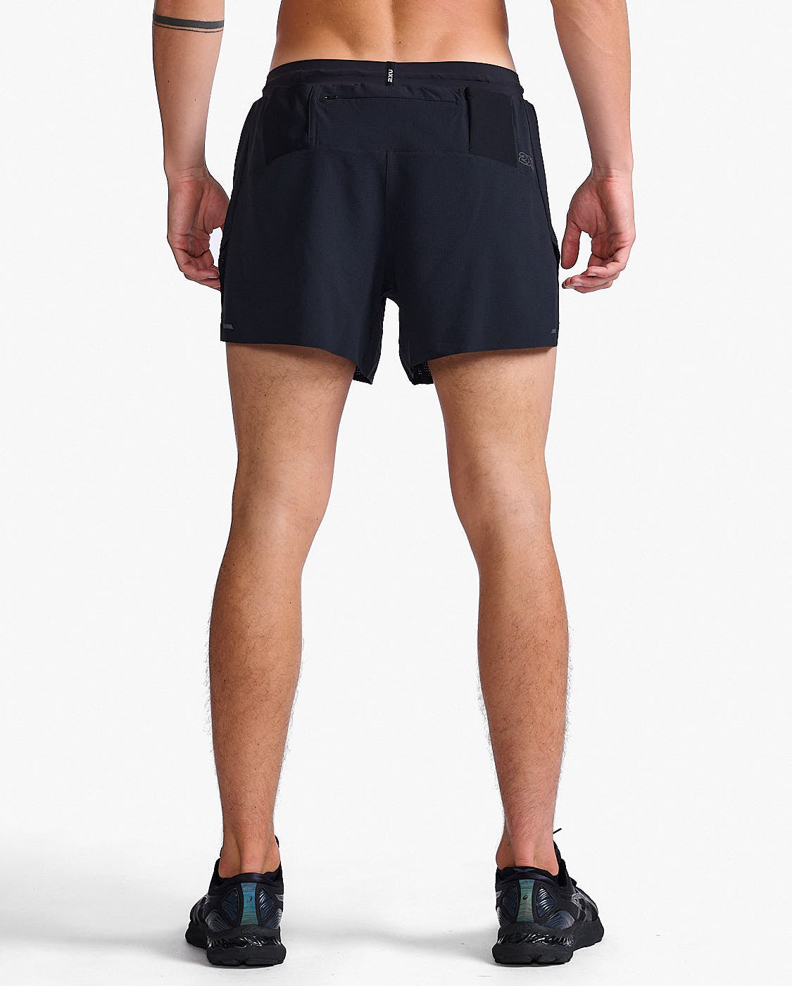 2XU Light Speed Stash 5 inch Men's Running Shorts (Black/Black Reflective) | Cycling Gears Hub