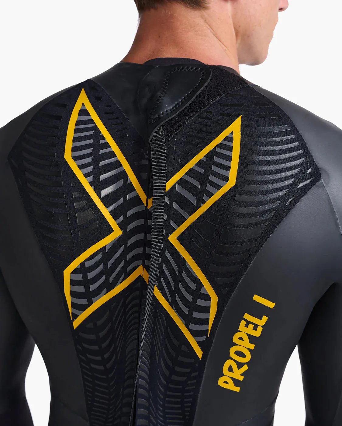 2XU MW4991C P1 Propel Men's Wetsuit (Black/Ambition) | Cycling Gears Hub