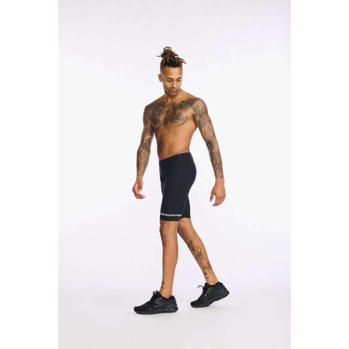 2XU MT6430B Aero 9 Inch Men's Triathlon Shorts (Black/White) | Cycling Gears Hub