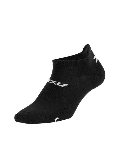 2XU UQ6551E Ankle Unisex Running Socks - Pack of 3 (Black/White) | Cycling Gears Hub