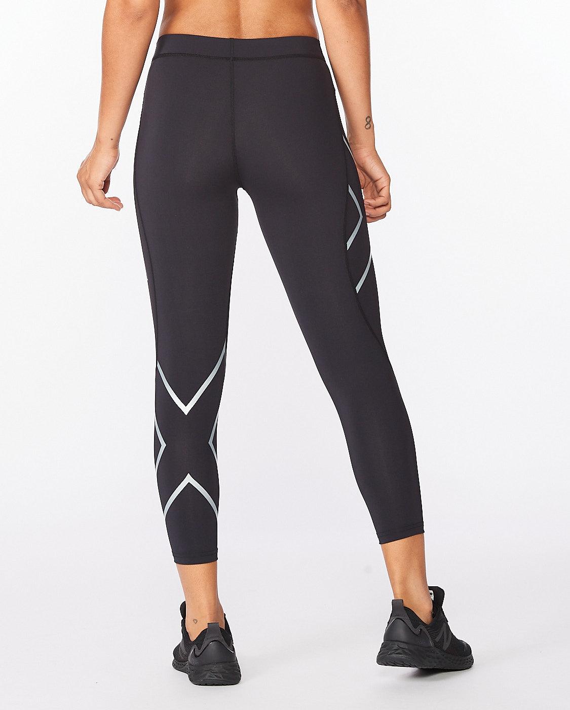 2XU WA4174B Core 7/8 Women's Compression Tights (Black/White) | Cycling Gears Hub
