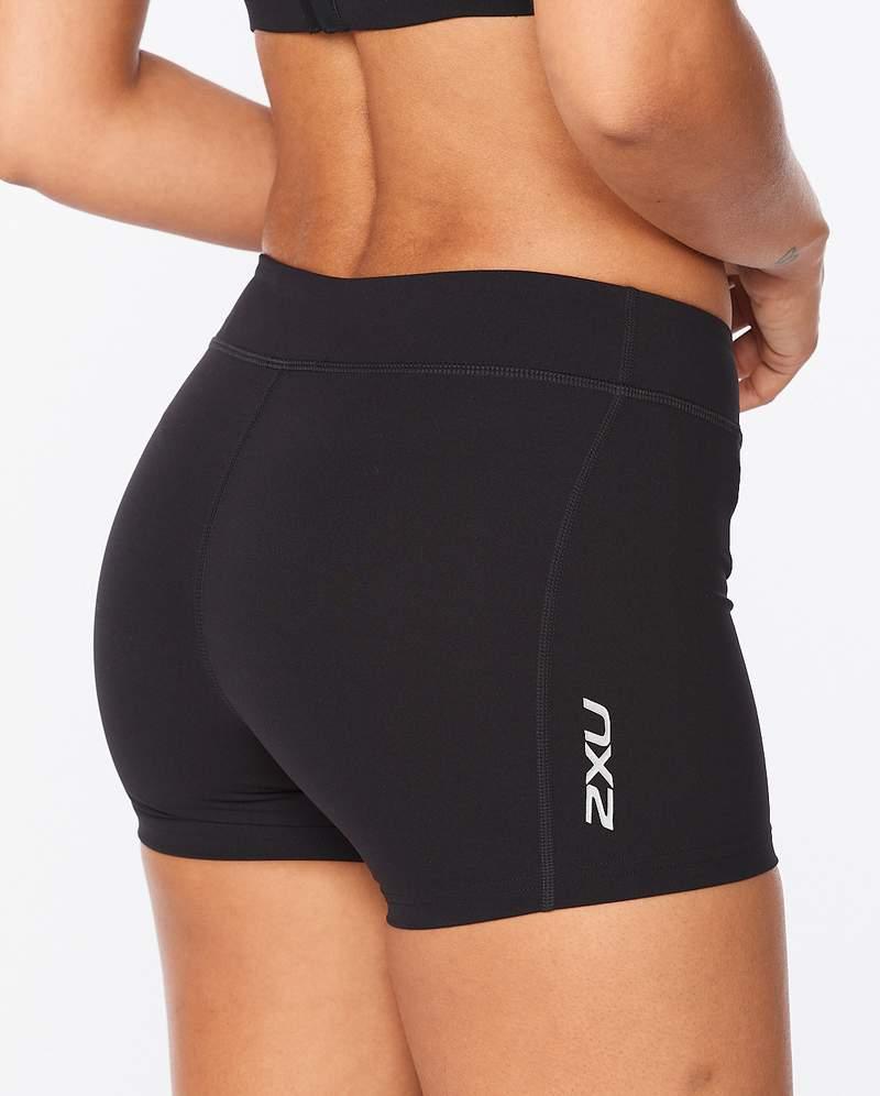 2XU WA4482B Form Mid Rise 4 Inch Women's Compression Shorts (Black/Silver) | Cycling Gears Hub