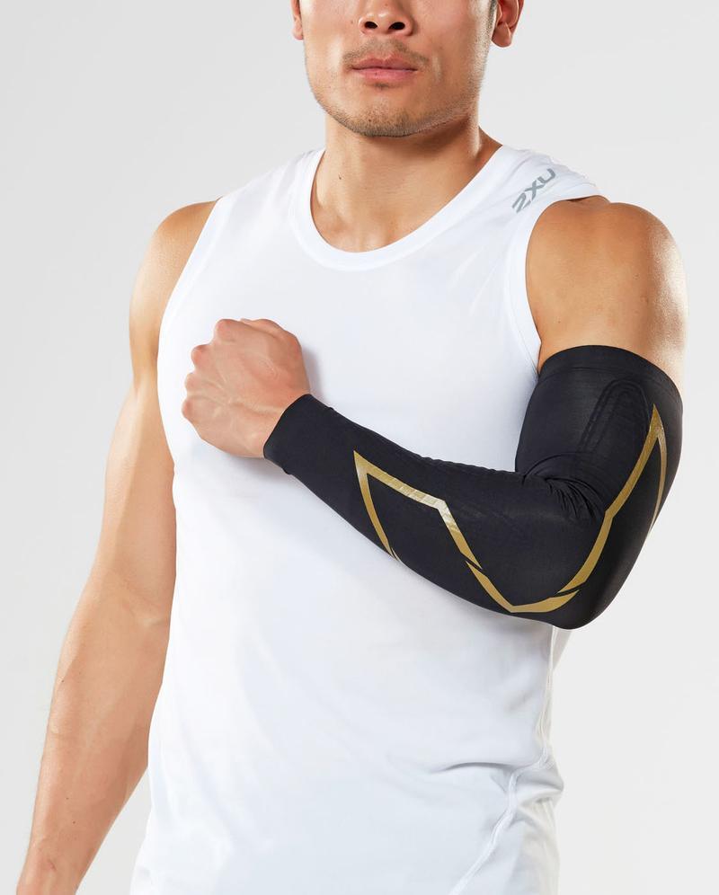 2XU UA3513A Force Compression Arm Guards (Black/Gold) | Cycling Gears Hub