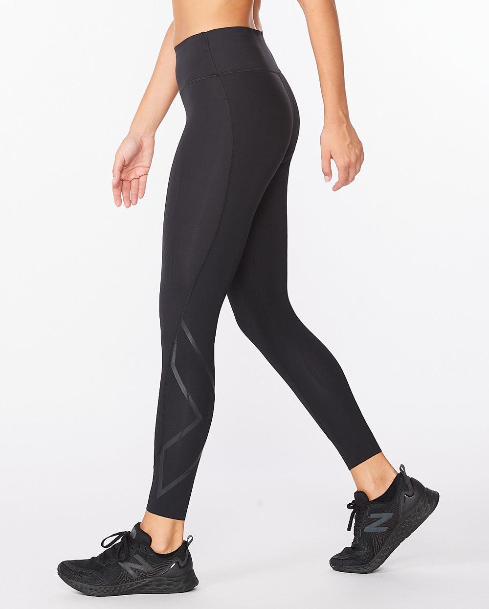 2XU WA5367B Mid-Rise Women's Compression Tights (Black/Nero) | Cycling Gears Hub