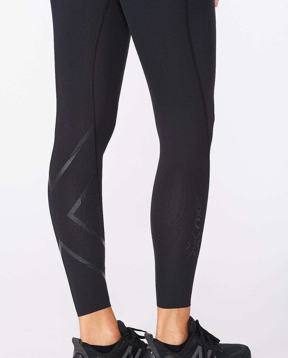 2XU WA5367B Mid-Rise Women's Compression Tights (Black/Nero) | Cycling Gears Hub