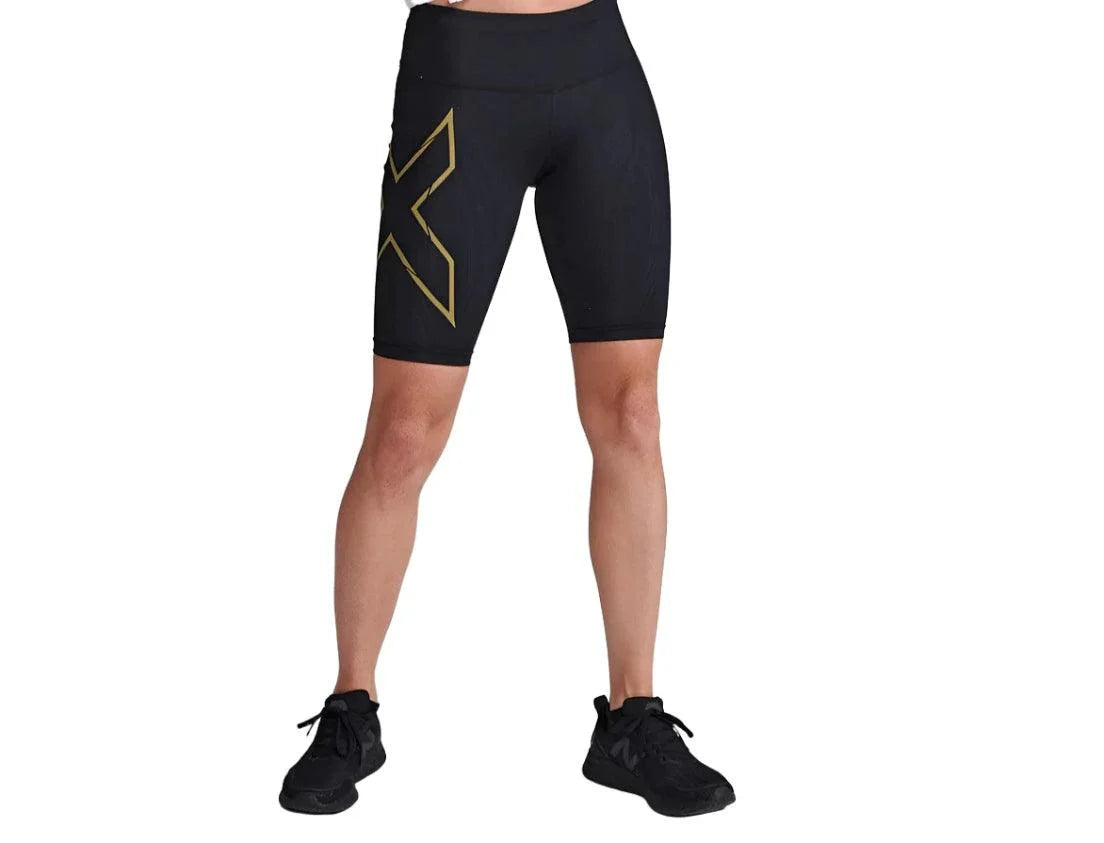 2XU WA6593B Light Speed Mid-Rise Women's Compression Shorts (Black/Gold Reflective) | Cycling Gears Hub