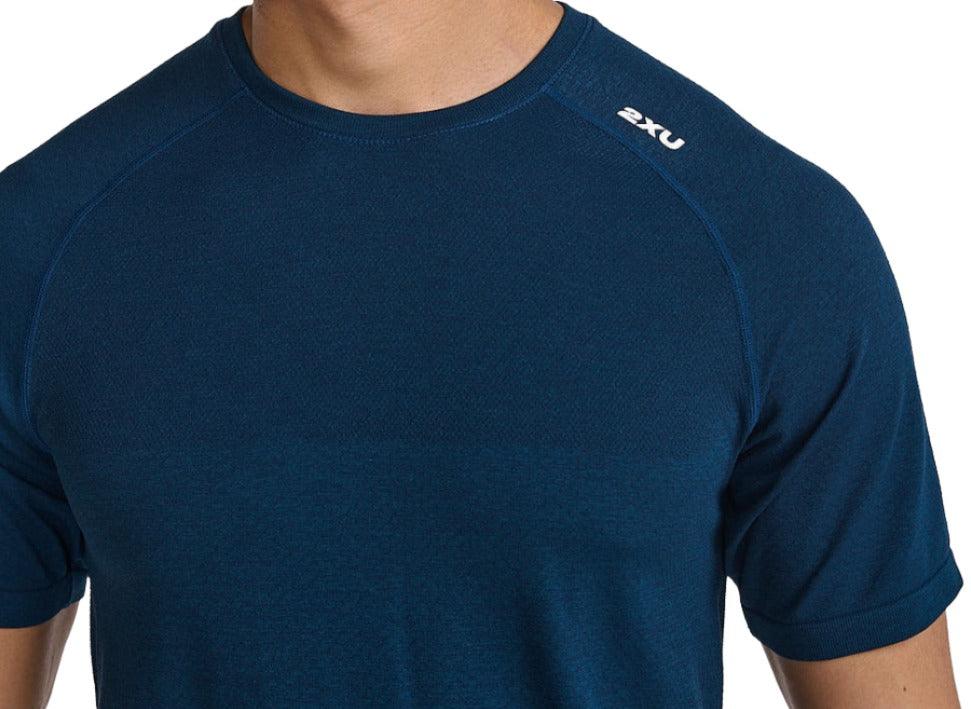 2XU MR7226A Motion Tech Tee Men's Running T-Shirt (Motion/Midnight) | Cycling Gears Hub