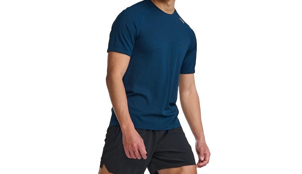 2XU MR7226A Motion Tech Tee Men's Running T-Shirt (Motion/Midnight) | Cycling Gears Hub