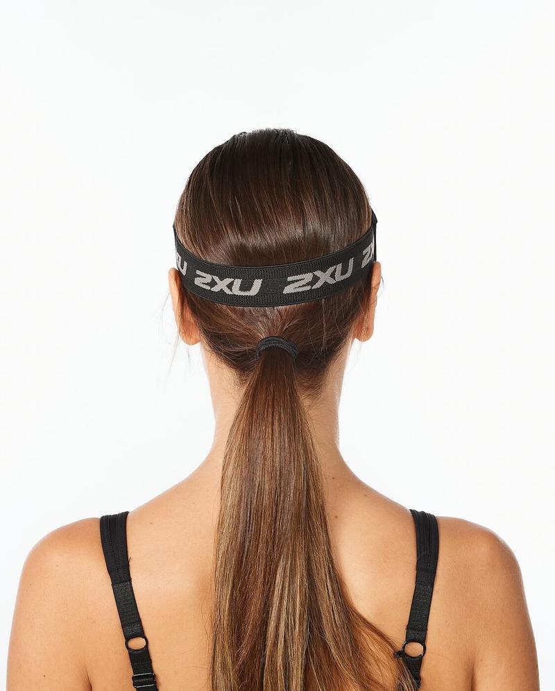 2XU UQ6165F Performance Visor (Black/Black OSFA) | Cycling Gears Hub