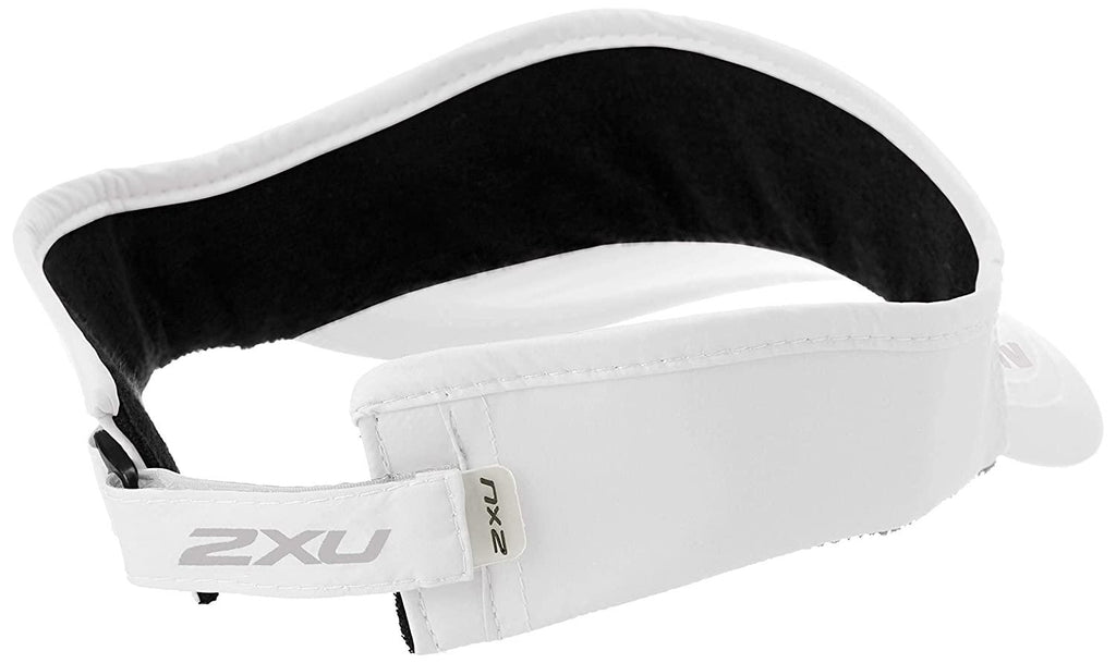 2XU UQ5686F Run Visor (White/White OSFA) | Cycling Gears Hub
