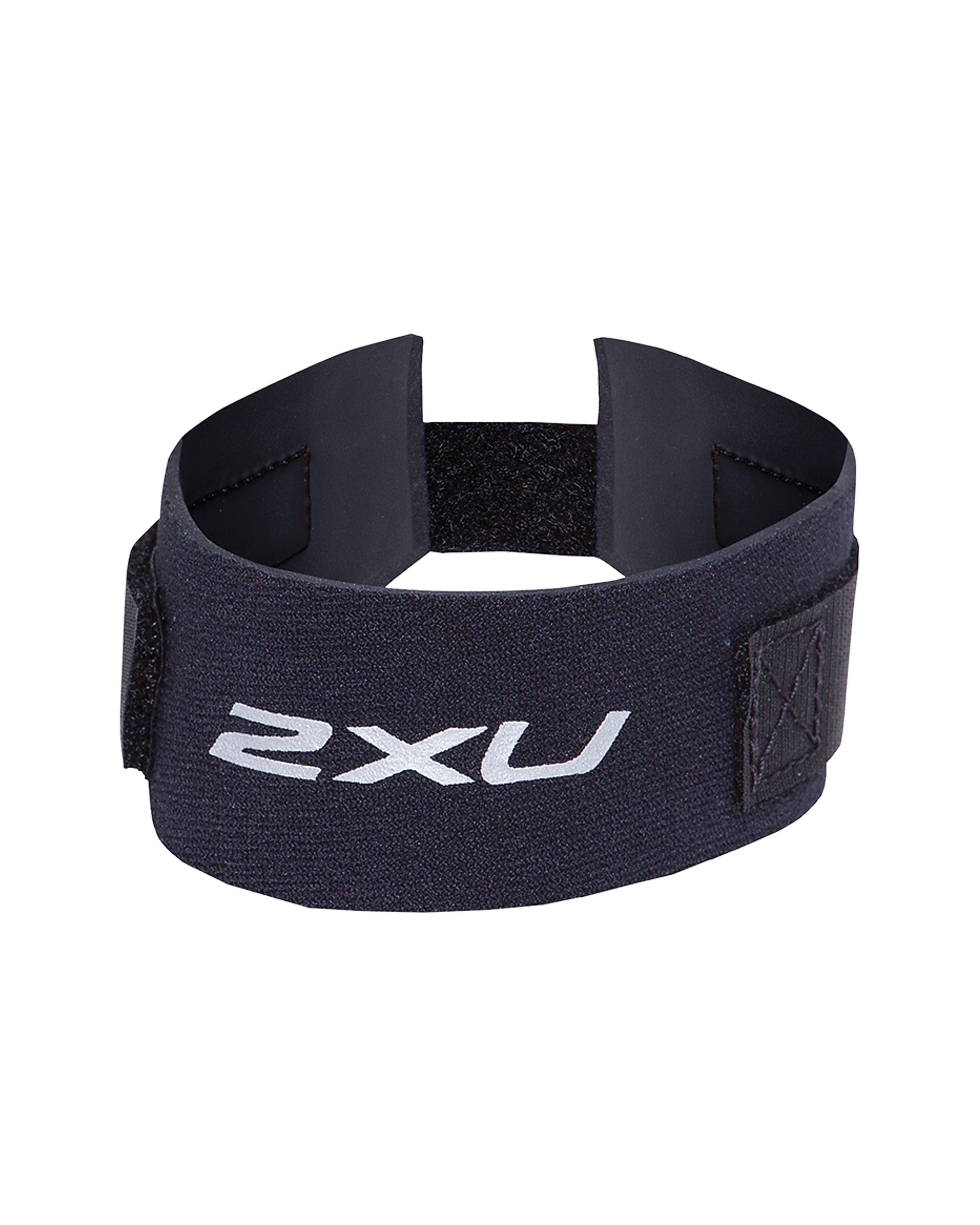 2XU UQ3799G Time Chip Strap (Black/Black) | Cycling Gears Hub