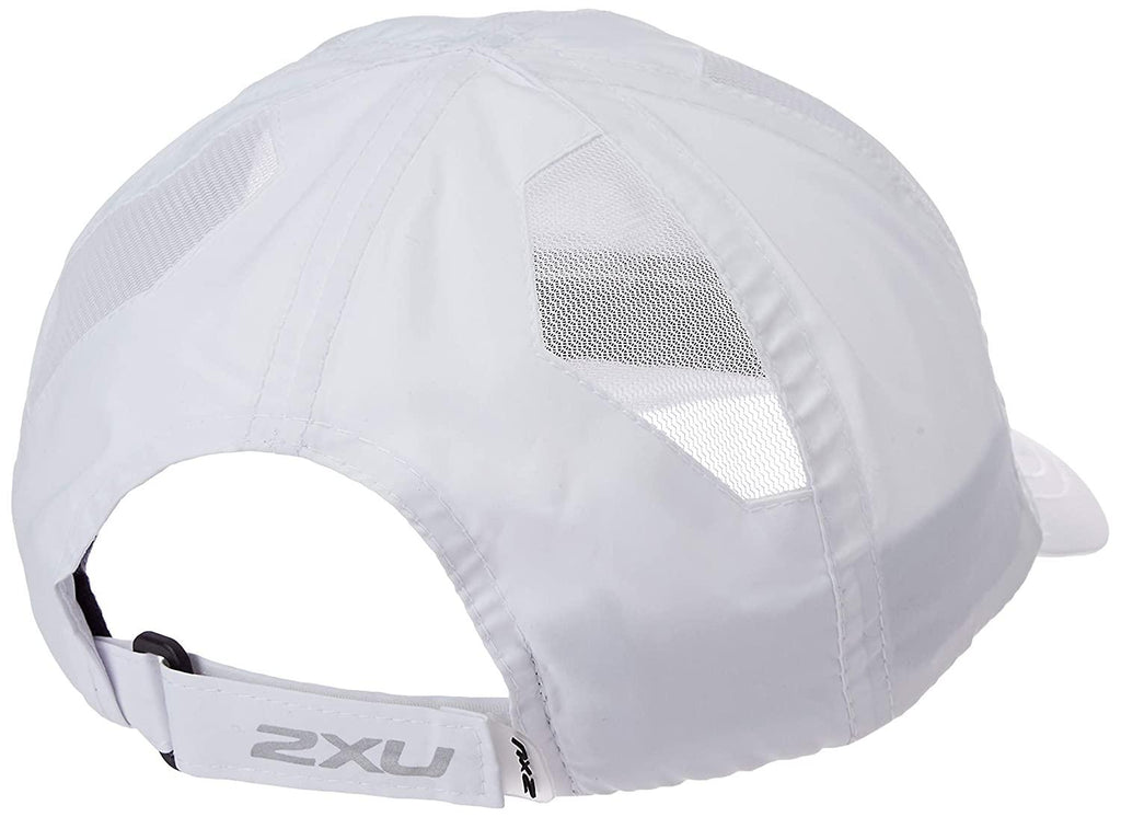 2XU UQ5685F Run Cap (White/White OSFA) | Cycling Gears Hub - Cycling Gears Hub