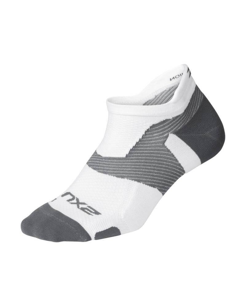 2XU UA5042E Vectr Light Cushion Compression No-Show Unisex Compression Socks (White/Grey) | Cycling Gears Hub