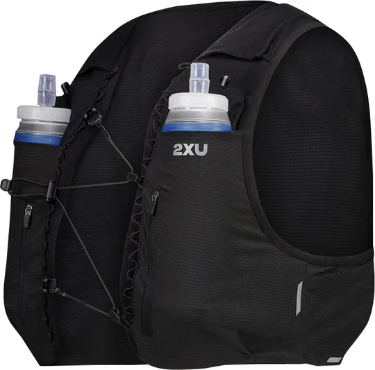 2XU Hydration Vest Black Silver Lightweight Running Vest with Secure Fit & Storage