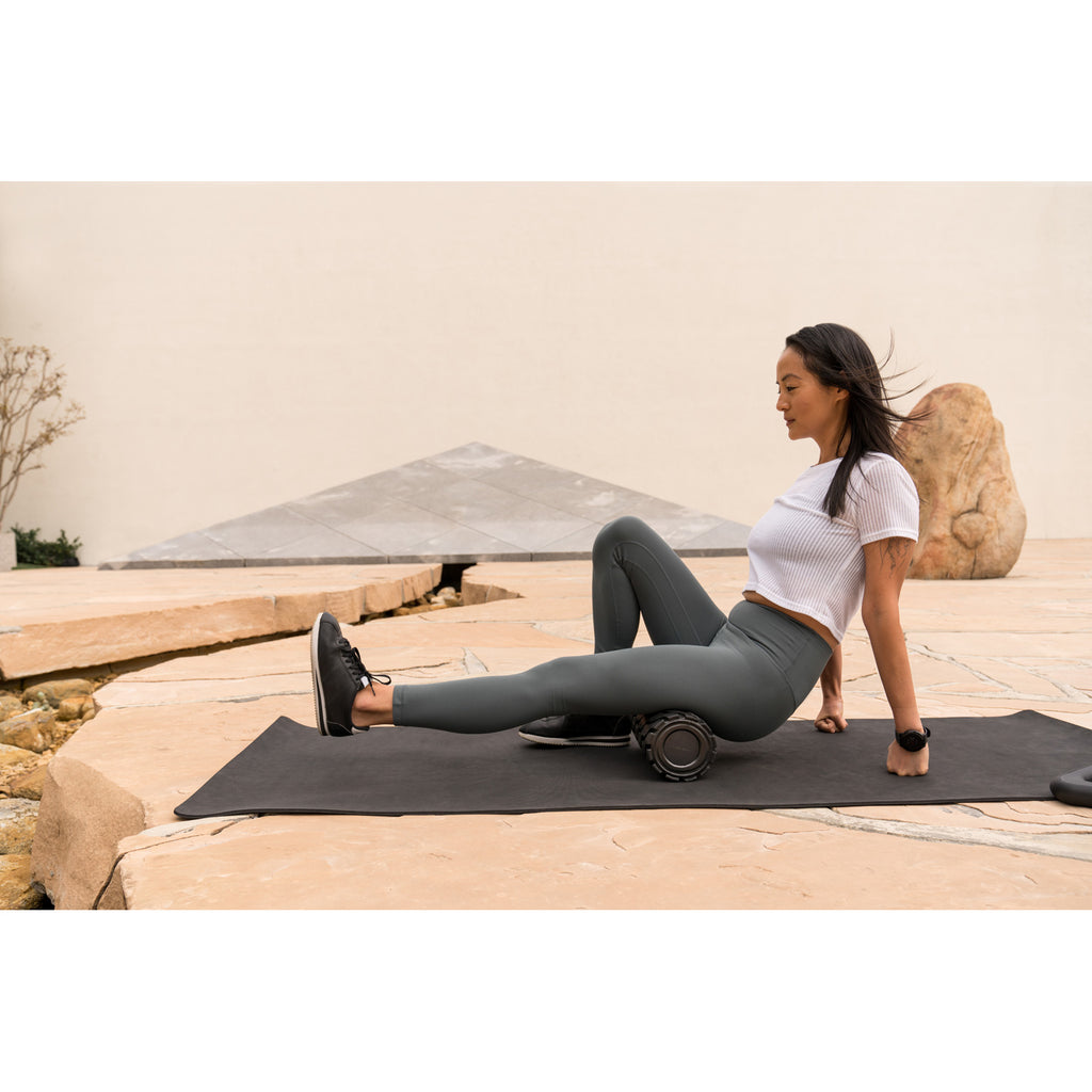 Therabody Wave Roller - Vibrating Foam Roller for Muscle Recovery & Deep Tissue Massage - Black|Cycling Gears Hub