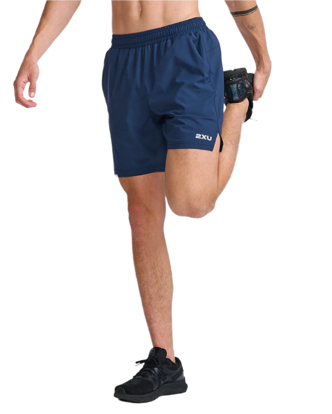 2XU MR6904B Aero 7 Inch Men's Running Shorts (Midnight/Silver Reflective) | Cycling Gears Hub