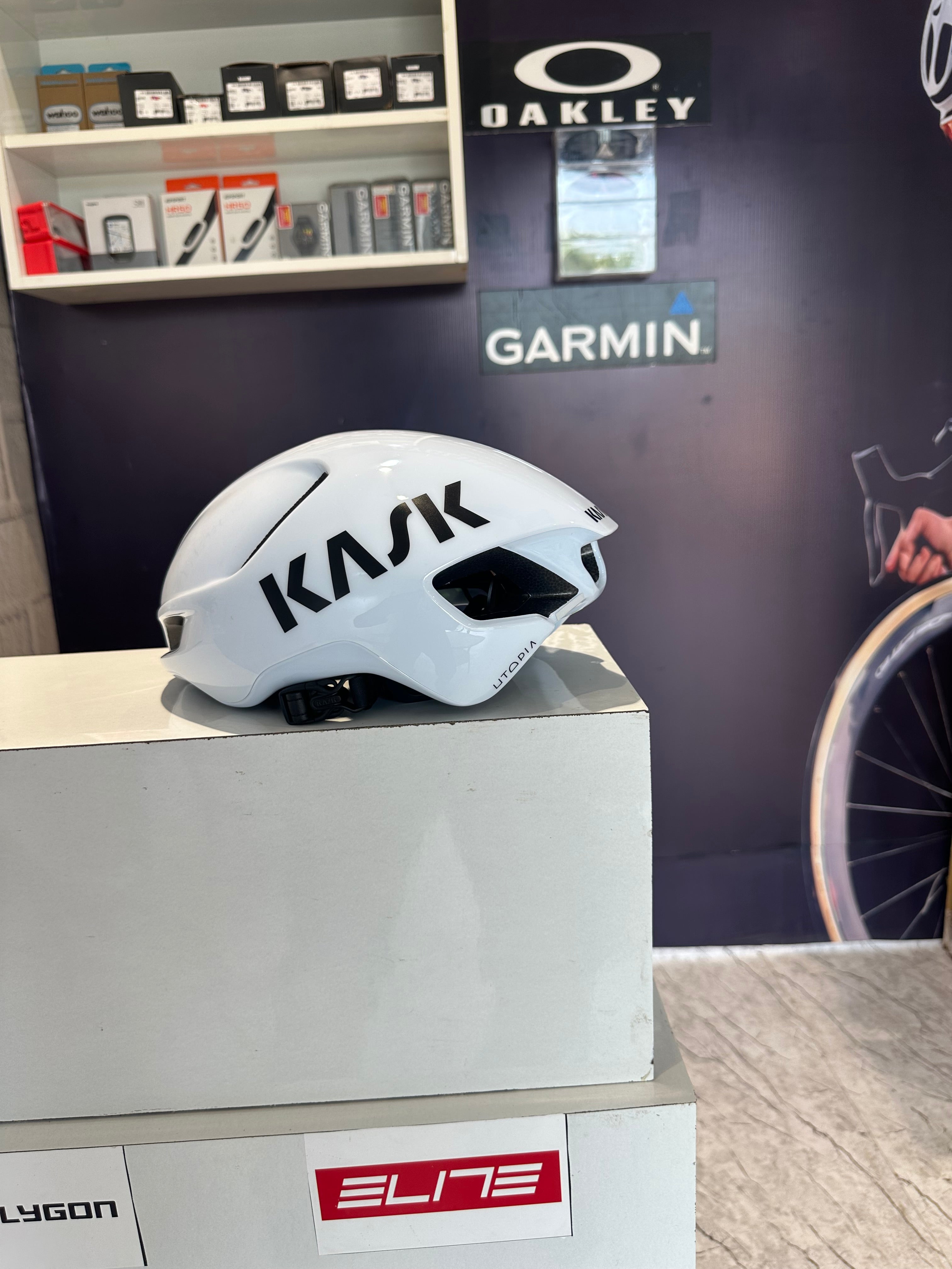 Kask Utopia Y Road Cycling Helmet (White) | Cycling Gears Hub
