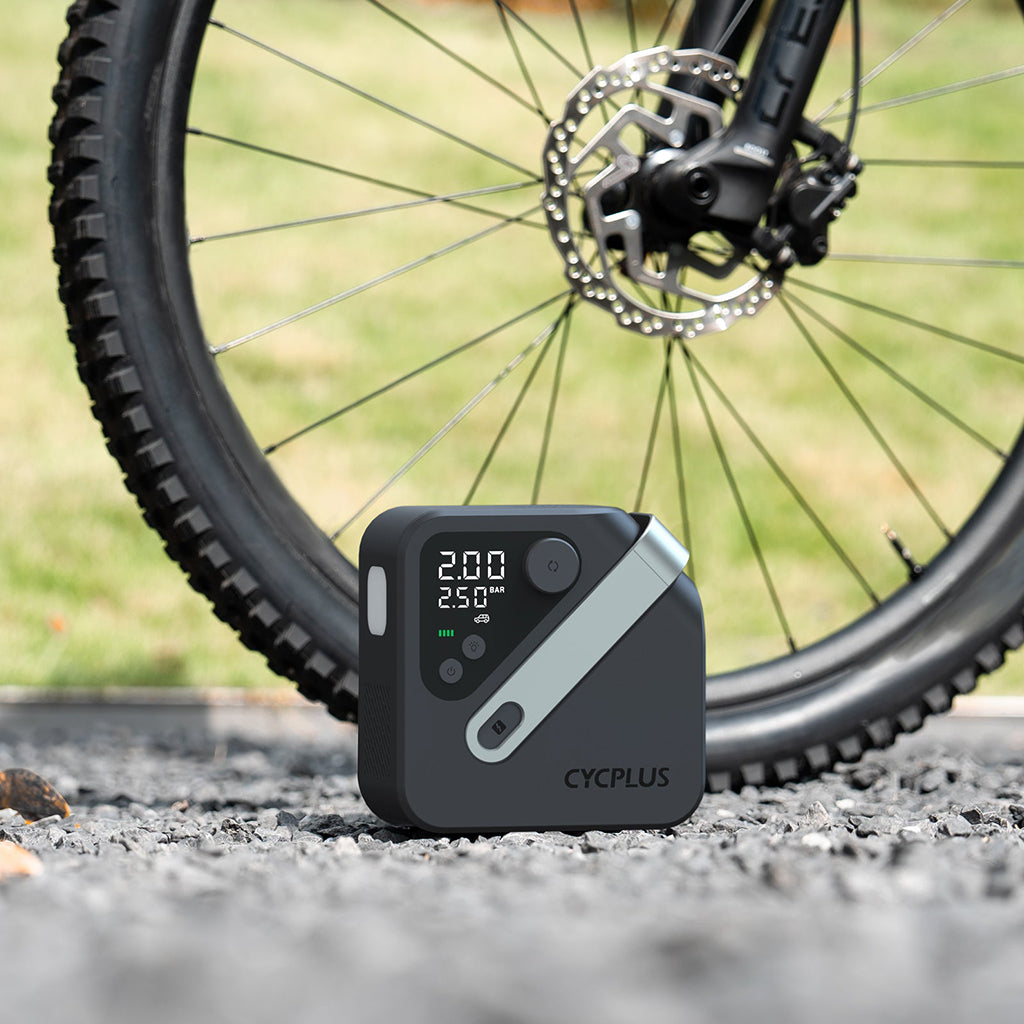 Cycplus AL7 Electric Air Pump – High-Power Portable Tire Inflator with 100 PSI Precision