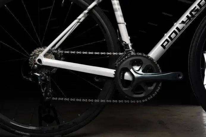Polygon Strattos S4 Disc (White) | Cycling Gears Hub