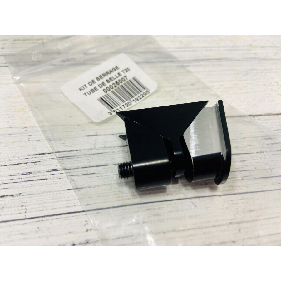 LOOK T20 Seatpost Thumbscrew with Barrel – Black | Genuine Replacement Part | Cycling Gears Hub