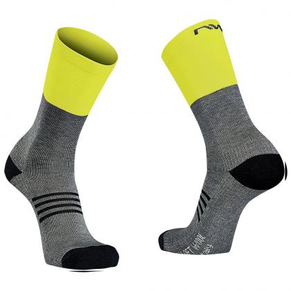 Northwave | Extreme Pro Winter Socks Color Grey/Yellow | Thermal Cycling Socks (Size L)