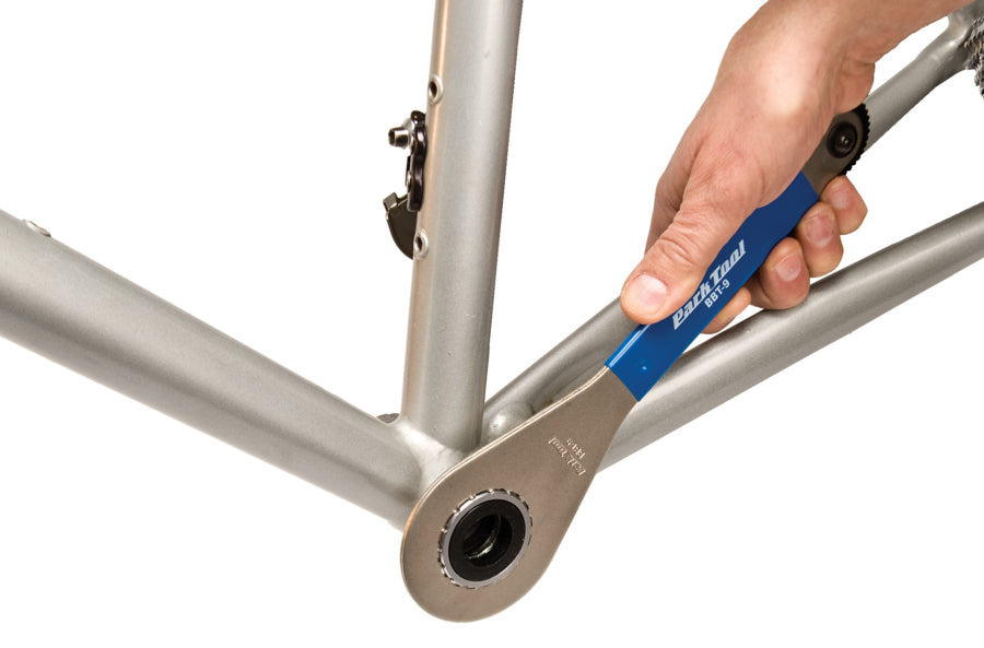 Park Tool BBT-9 Bottom Bracket and Lockring Tool 16-Notch - Shimano SRAM GXP Campagnolo Chris King Disc Brake Rotor Lockring Tool