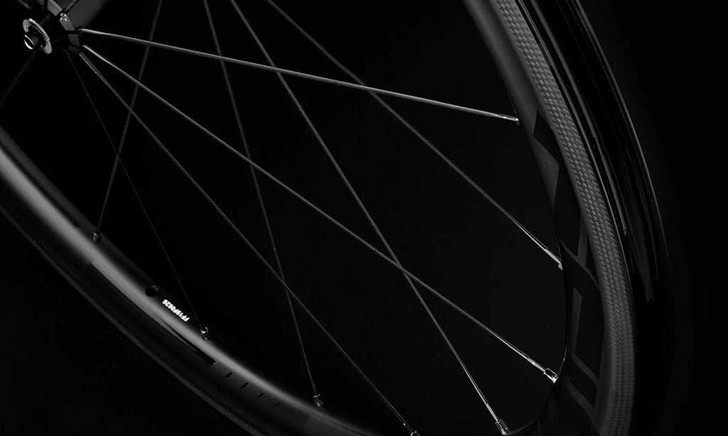 FFWD F4R FCC Carbon Tubeless Ready Rim Brake Wheelset - Shimano hub Color-Matt Black | Cycling Gears Hub