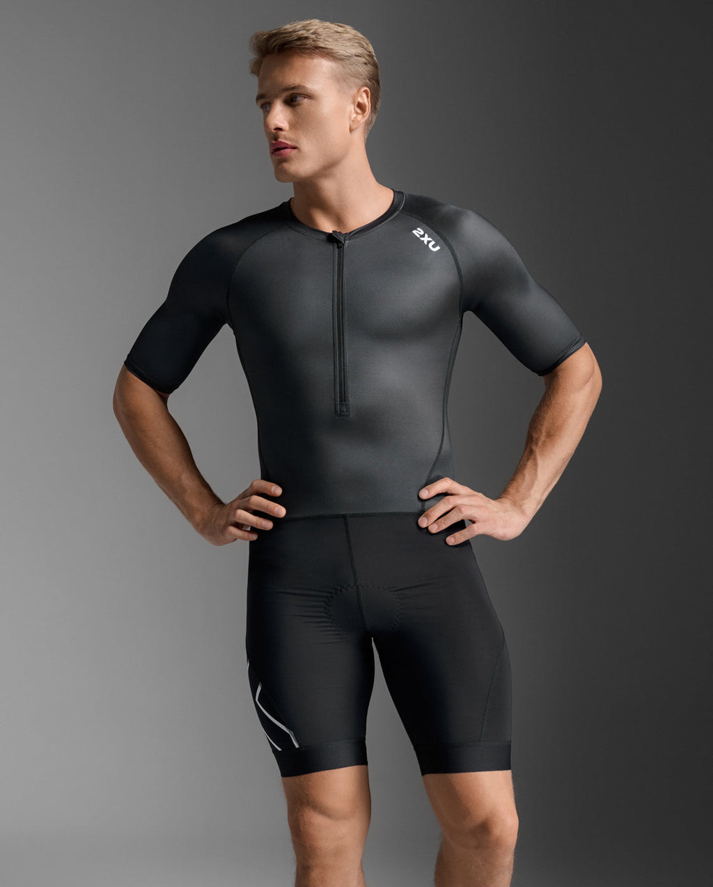 2XU Core Sleeved Trisuit MT7397D Mens Triathlon Suit Compression Lightweight Race Wear