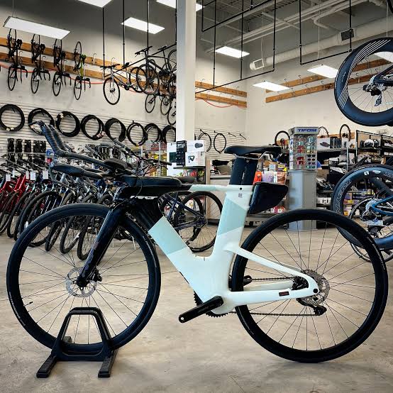 Felt IAx Advanced (Sage White) | Cycling Gears Hub