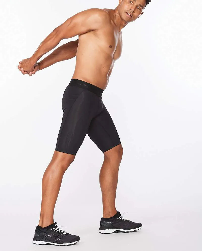 2XU MA5366B Force Men's Compression Shorts (Black/Gold) | Cycling Gears Hub