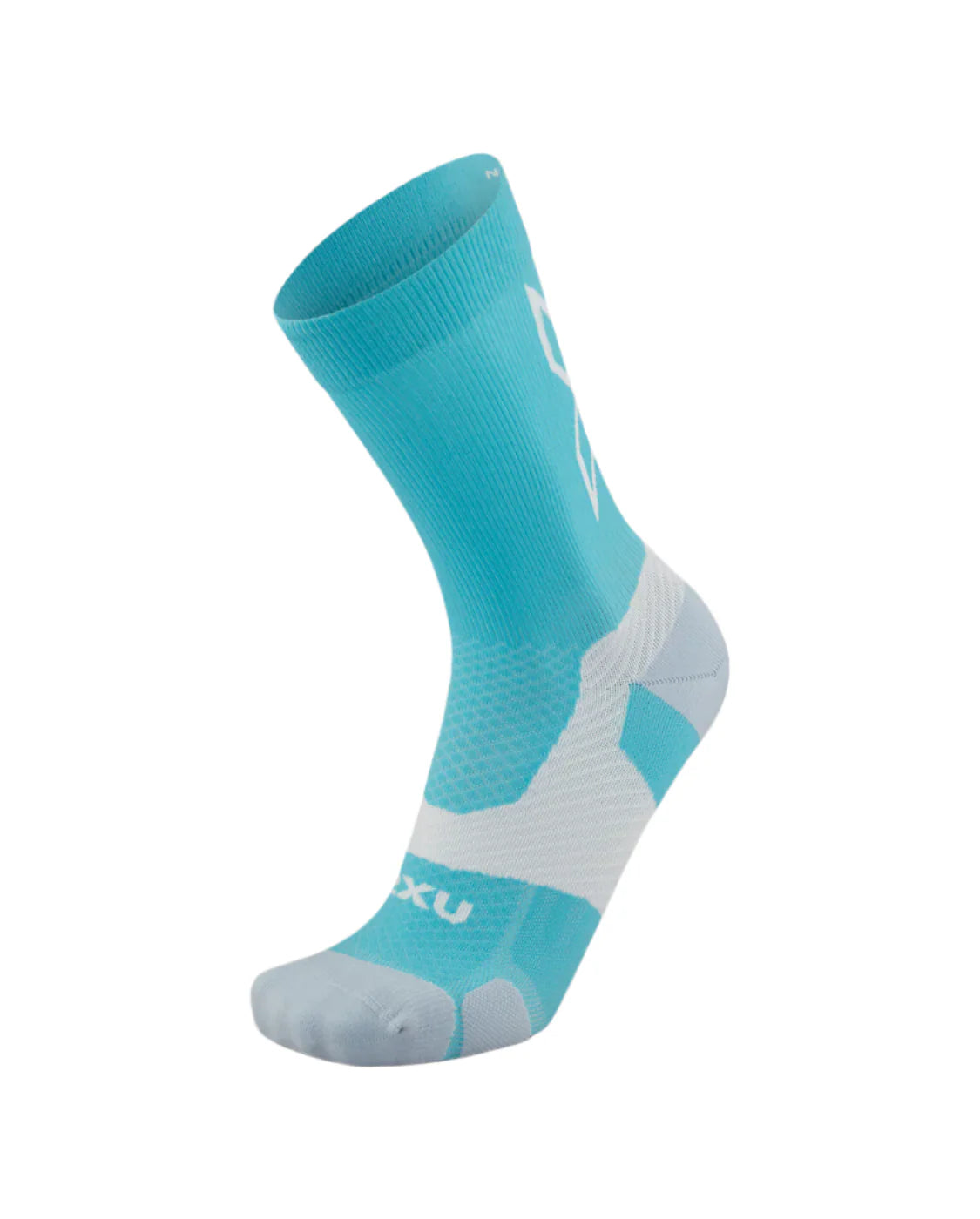 2XU UA7005E Vectr Light Cushion Crew Running Socks (Moonstone/Black) | Cycling Gears Hub