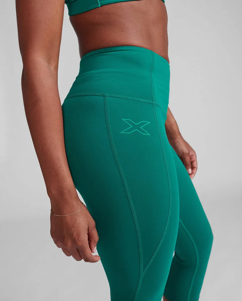 2XU WA7302B Form Hi-Rise 3/4 Women's Compression Tights (Forest Green/Forest Green) | Cycling Gears Hub