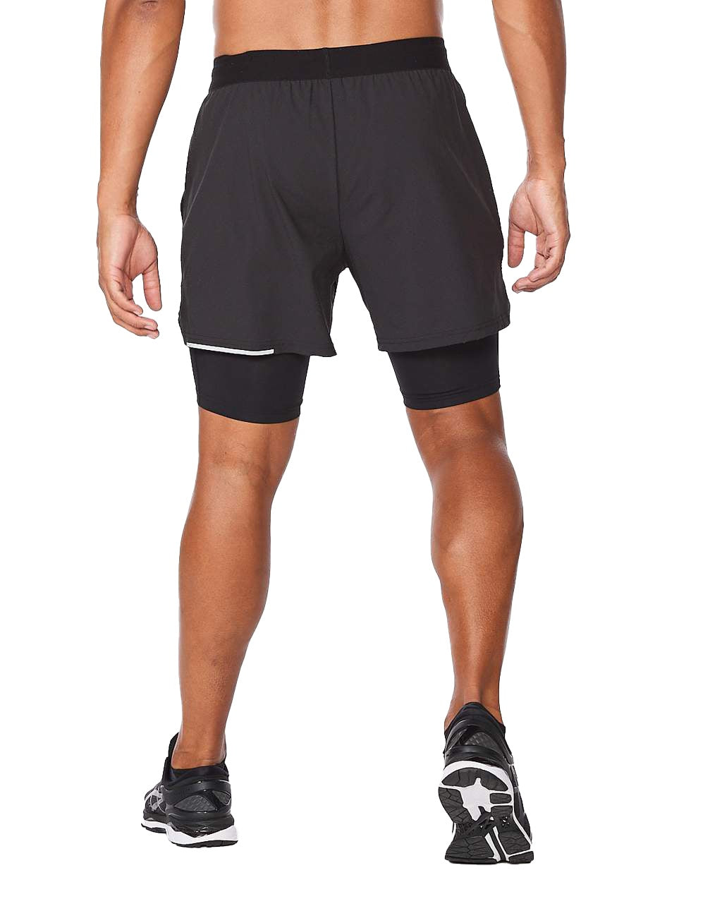 2XU MR6535B Aero 2 in 1 5 Inch Men's Running Shorts (Black/Silver) | Cycling Gears Hub