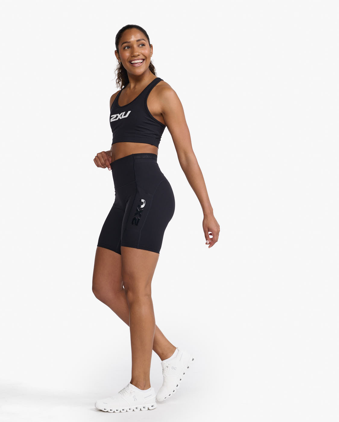 2XU WA6907B Form Stash Hi-Rise Compression Women's Cyling Short (Black/Black) | Cycling Gears Hub