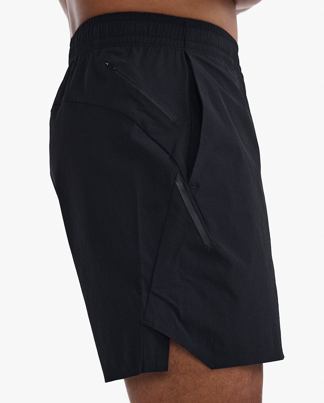 2XU MR6986B Motion 6 Inch Men's Running Shorts (Black/Black) | Cycling Gears Hub